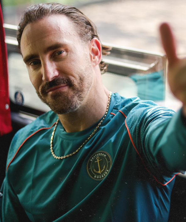 “Kids Need Icons”: Faf du Plessis
