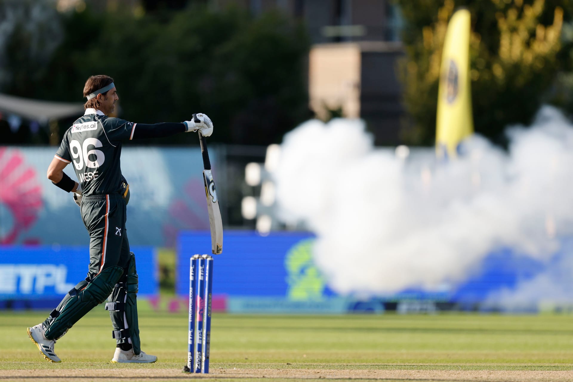 David Wiese celebrates the match win against Glasgow Cosmic in Match 9.